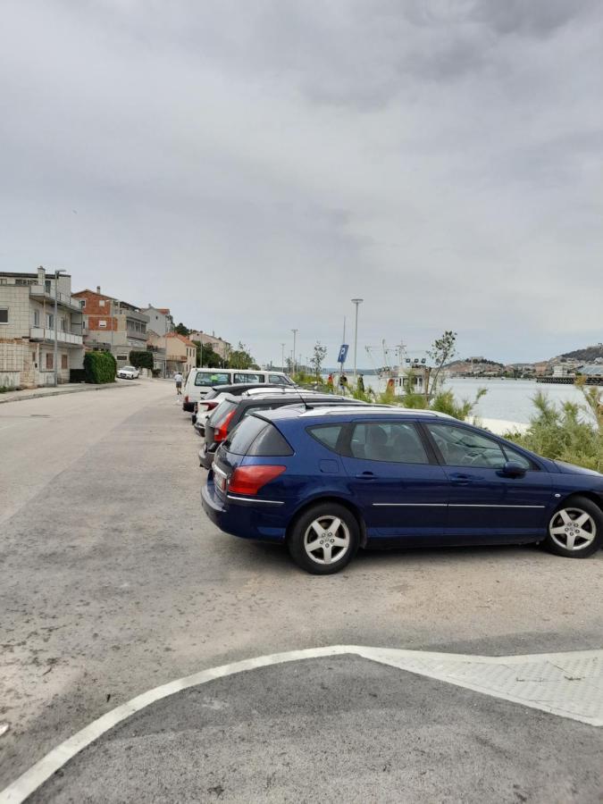 Апартаменты Nautica Free Parking Шибеник Экстерьер фото